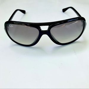 Ray-Ban Aviator Sunglasses